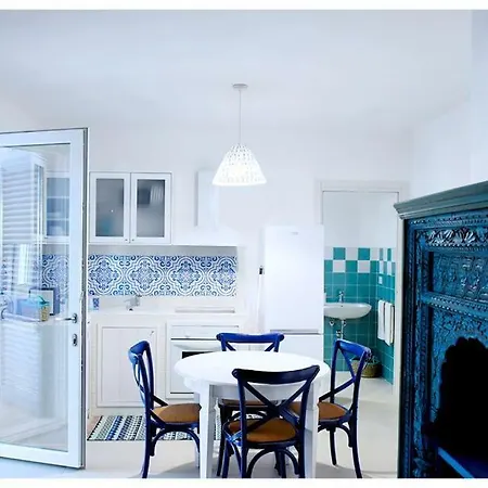 Ξενοδοχείο με διαμερίσματα Torreblu Torre Lapillo